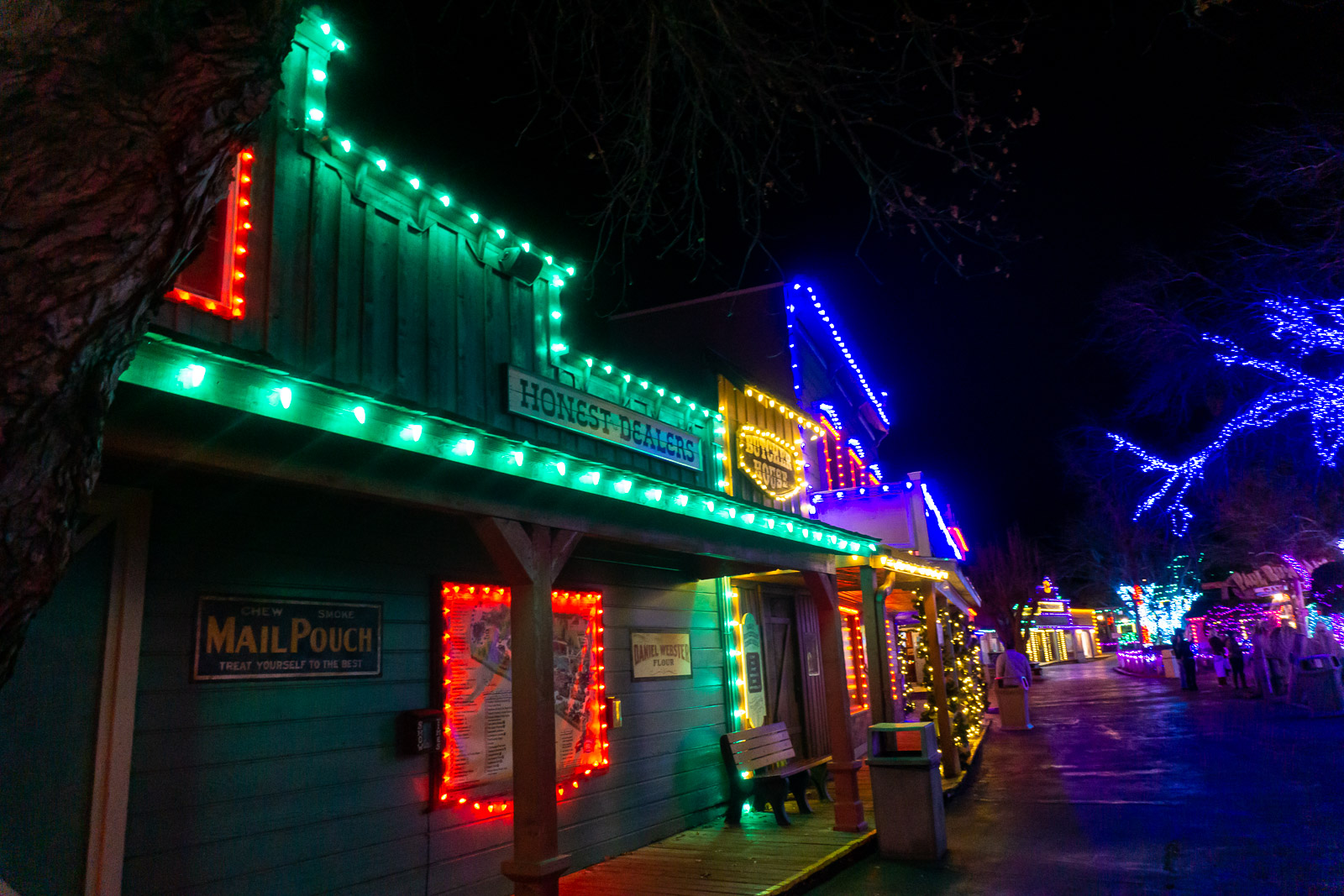 Lights in Frontier City